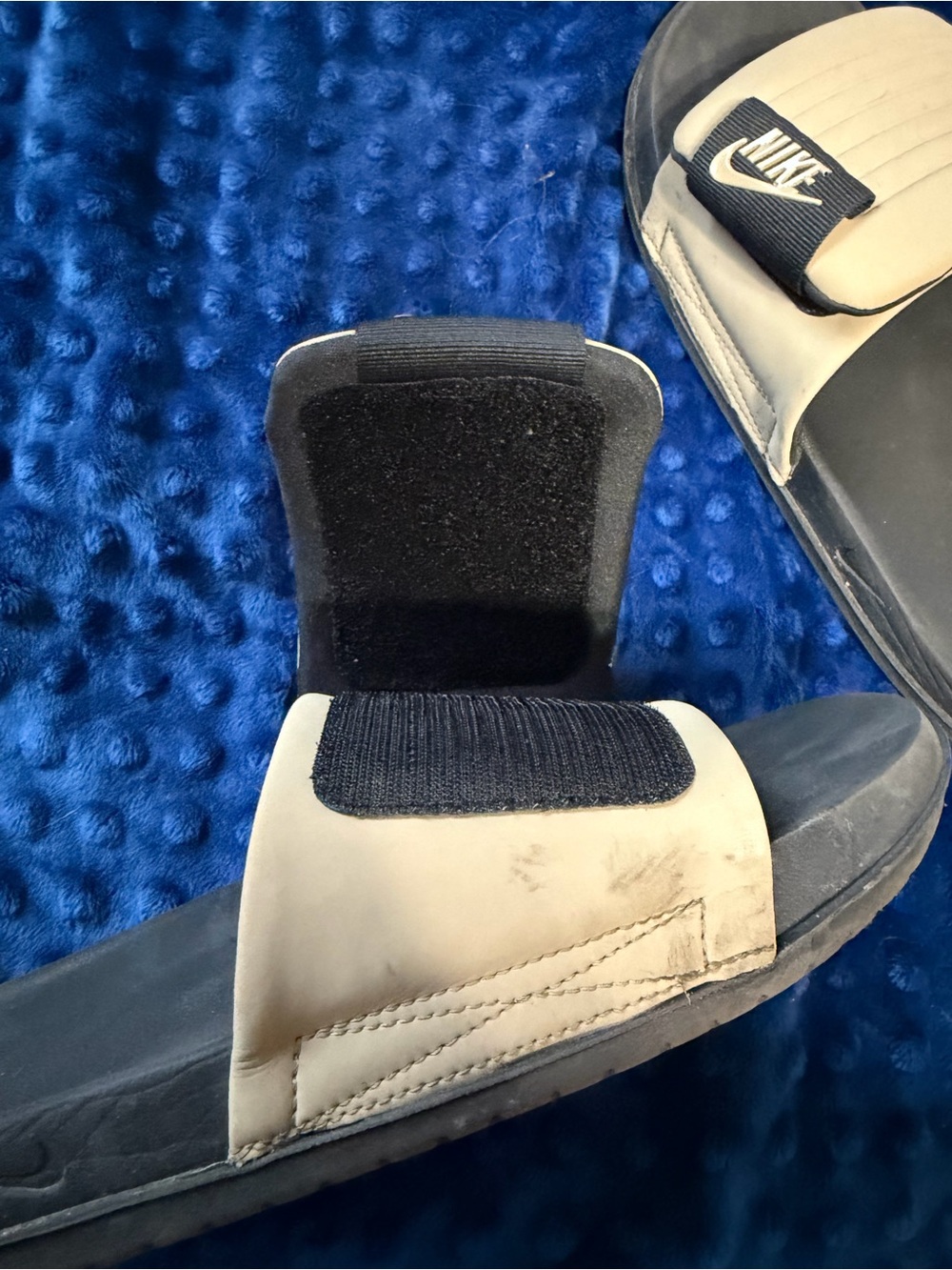 MEN'S NIKE OFFCOURT ADJUST SLIDE SPORT SLIDES - Picture 3 of 9